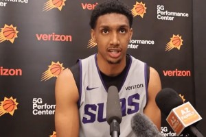 星空体育官网-邓恩：狄龙和杰伦-格林等球员在防守能带来&amp;quot;额外压迫性&amp;quot;