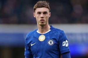 冲上热搜！英超前三巨星想回老家，曼联成大热下家，切尔西留不住|帕尔默|曼城|曼彻斯特|水晶宫|威尔科克斯_新浪体育_新浪新闻