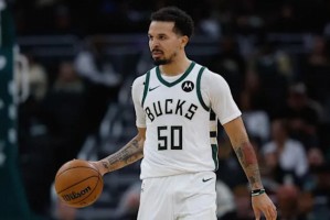 星空体育下载-Shams：雄鹿将科尔-安东尼和科菲交易至太阳，换来理查兹