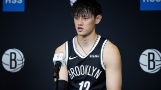 星空体育官网-卡姆·托马斯： 曾凡博真的很棒，我已经迫不及待与他并肩作战