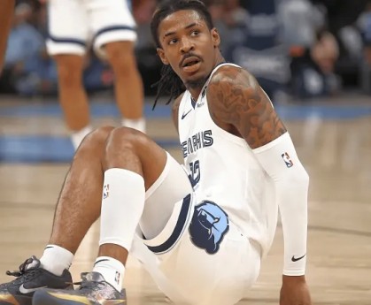 星空体育下载-队记：灰熊总经理克莱曼拒绝回答莫兰特本赛季能否重返球队